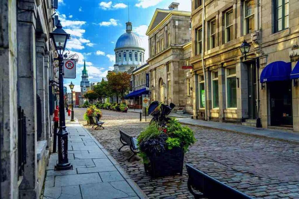 Mind Blowing City View - 2 Beds - Pool & Spa - Downtown Монреаль Экстерьер фото